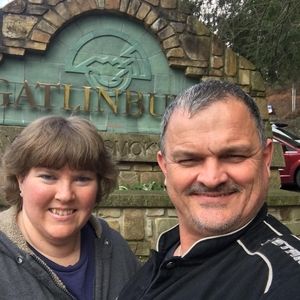 Meet your Posher, Troy